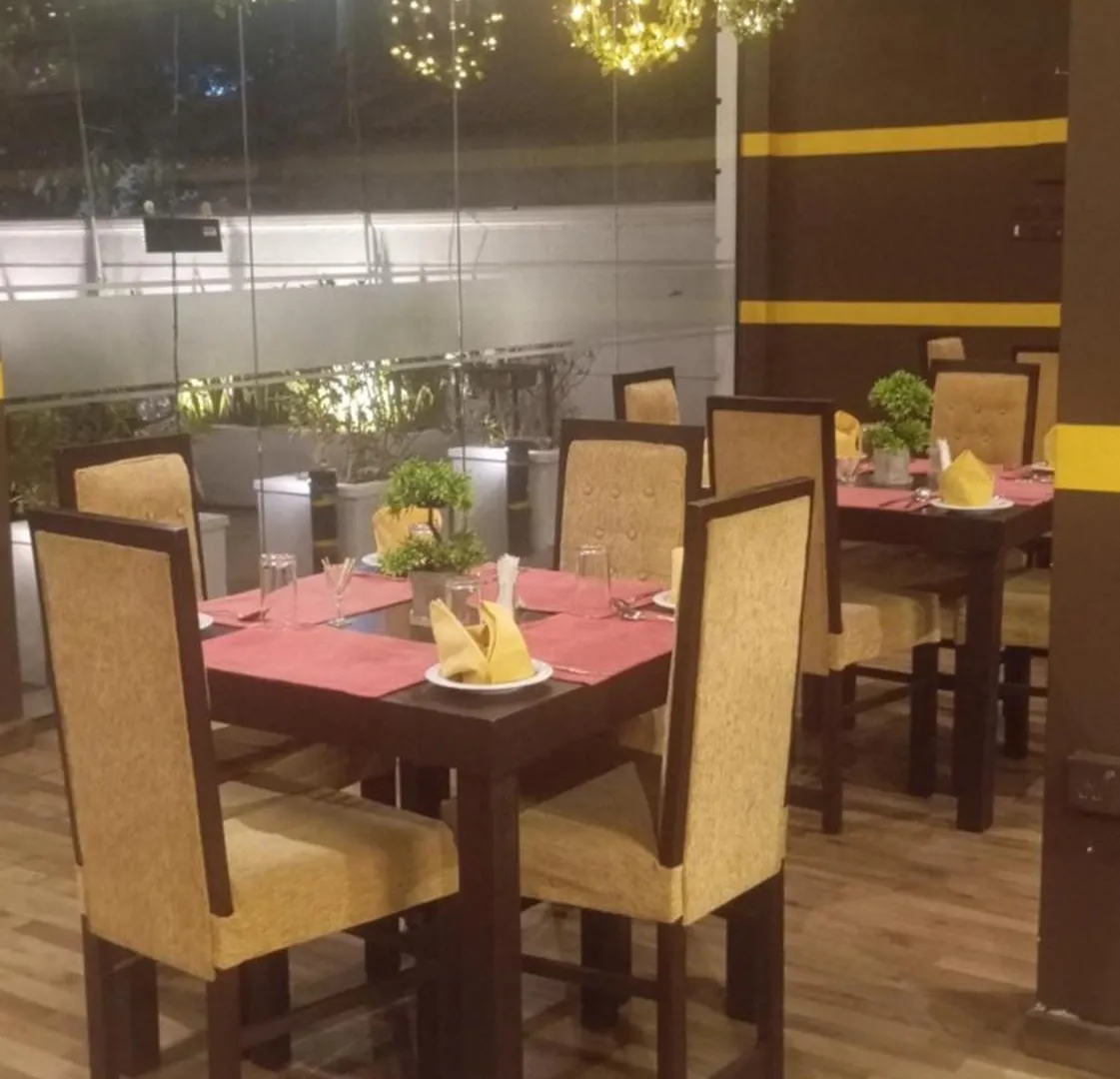 Sobees Residences Negombo